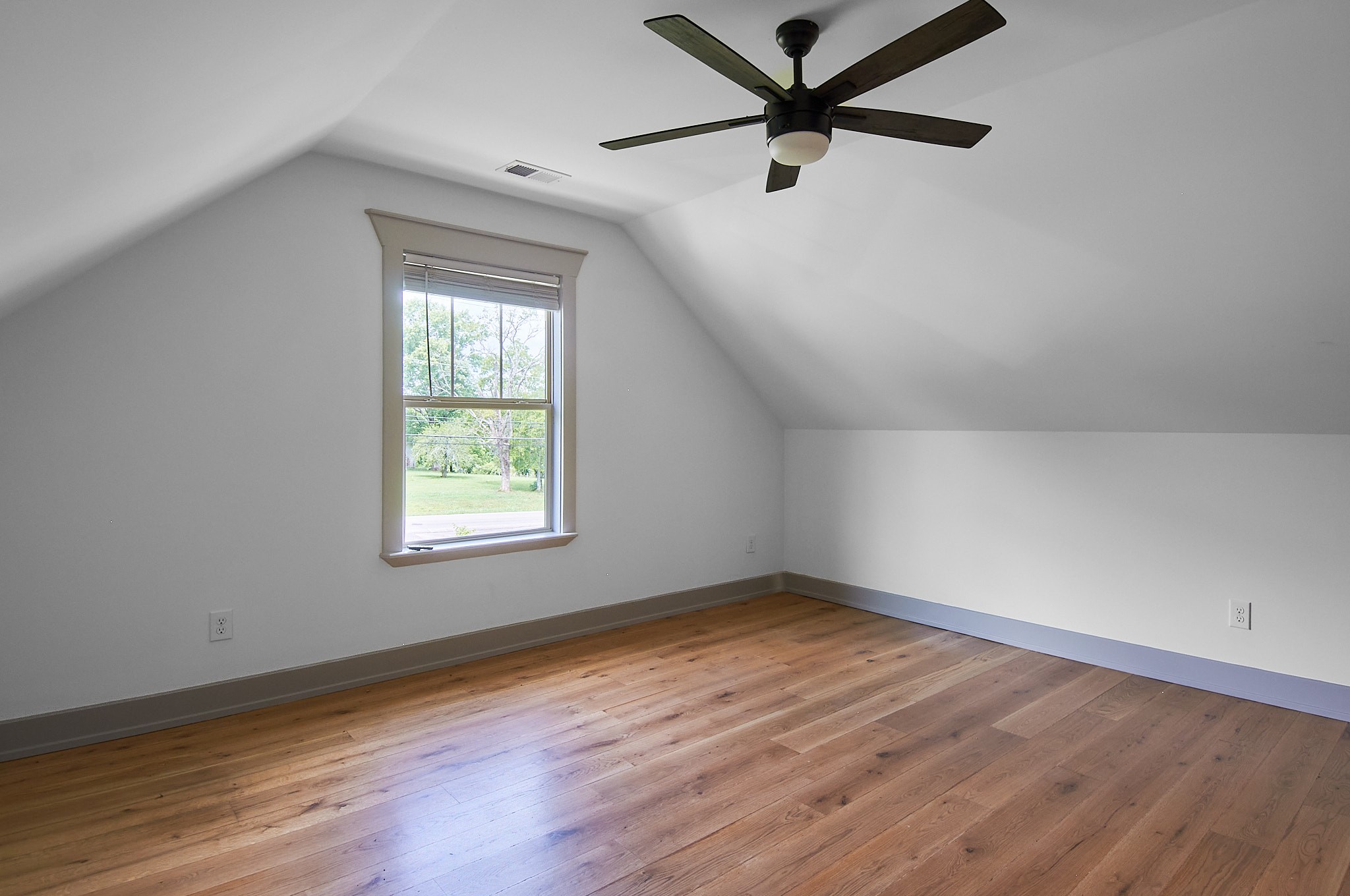 1461 Neelys Bend Road Madison, TN 37115 - Photo 35 of 38 Upper bedroom.