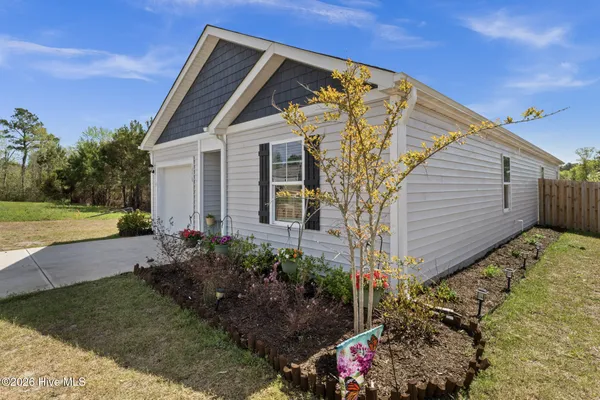 $330,000 | 1550 King Lucius Way Southeast, Bolivia, NC 28422