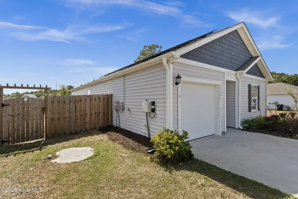 $330,000 | 1550 King Lucius Way Southeast, Bolivia, NC 28422