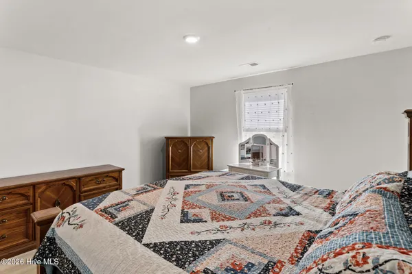 $330,000 | 1550 King Lucius Way Southeast, Bolivia, NC 28422