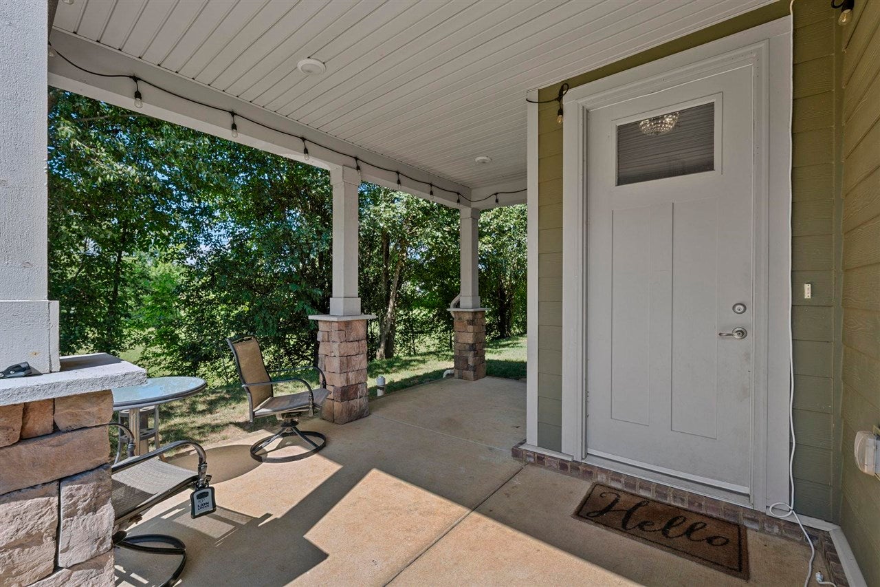 219 Manor Row Pleasant View, TN 37146 - Photo 4 of 32 Gallery Image 4