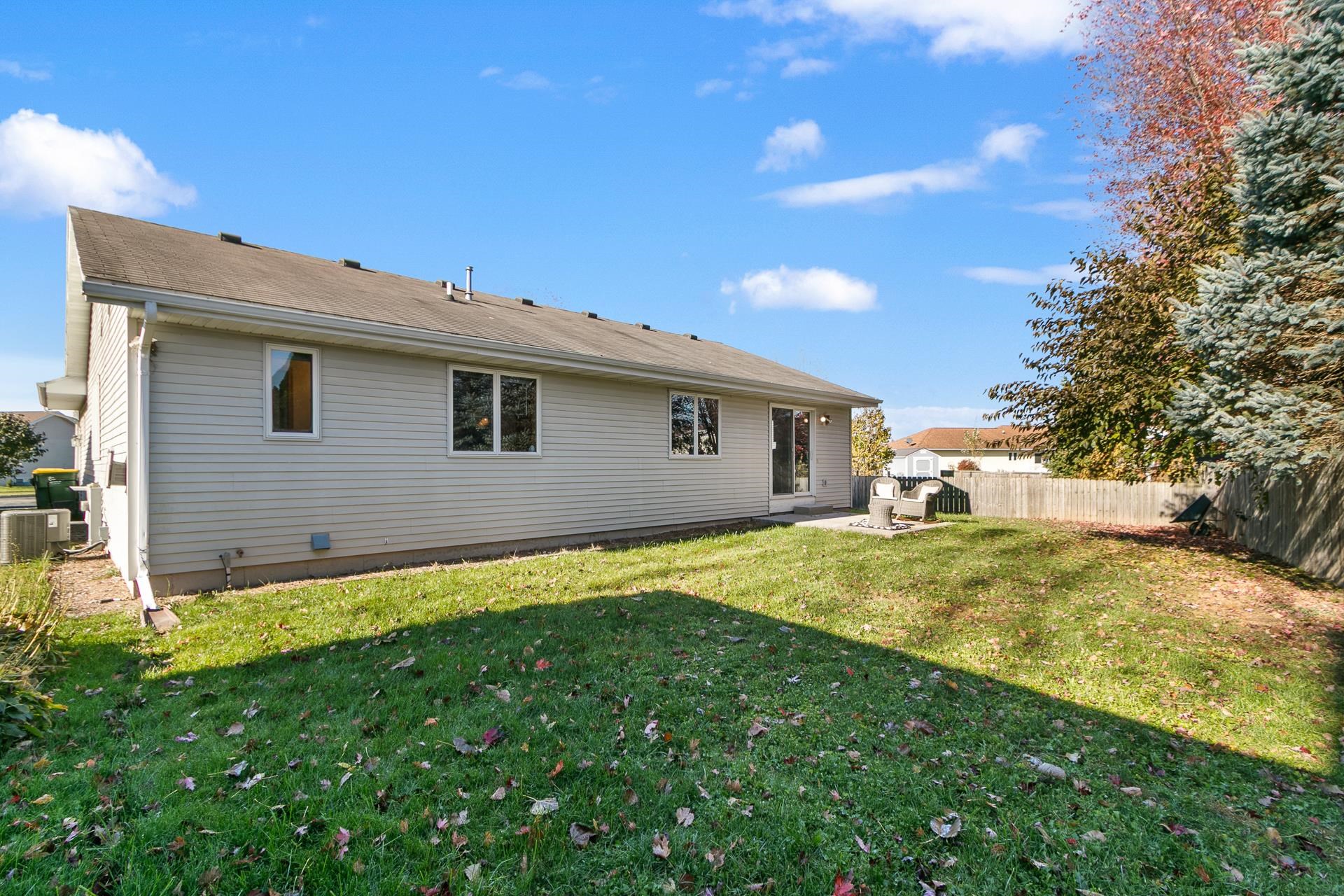 142 Roloff Court Reedsburg, WI 53959 - Photo 29 of 42