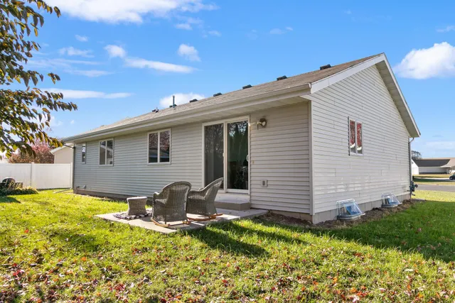 $309,900 | 142 Roloff Court, Reedsburg, WI 53959