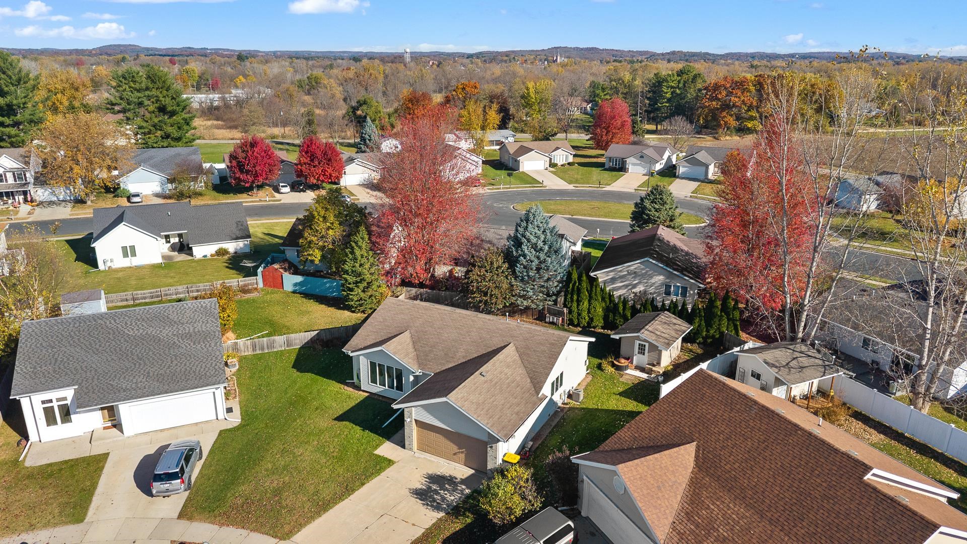 142 Roloff Court Reedsburg, WI 53959 - Photo 40 of 42