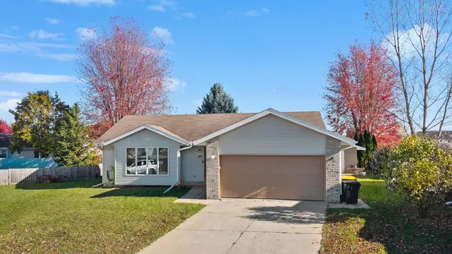 $309,900 | 142 Roloff Court, Reedsburg, WI 53959