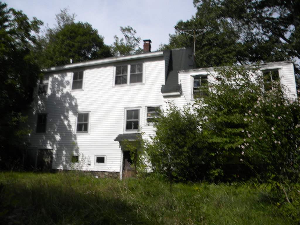 39 Gilmore Pond Road Jaffrey, NH 03452 - Photo 3 of 12 Gallery Image 3