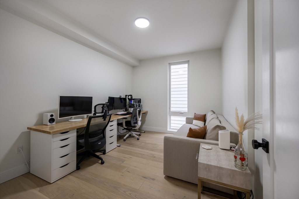 101 Condor Street, Unit 301A Boston, MA 02128 - Photo 12 of 21