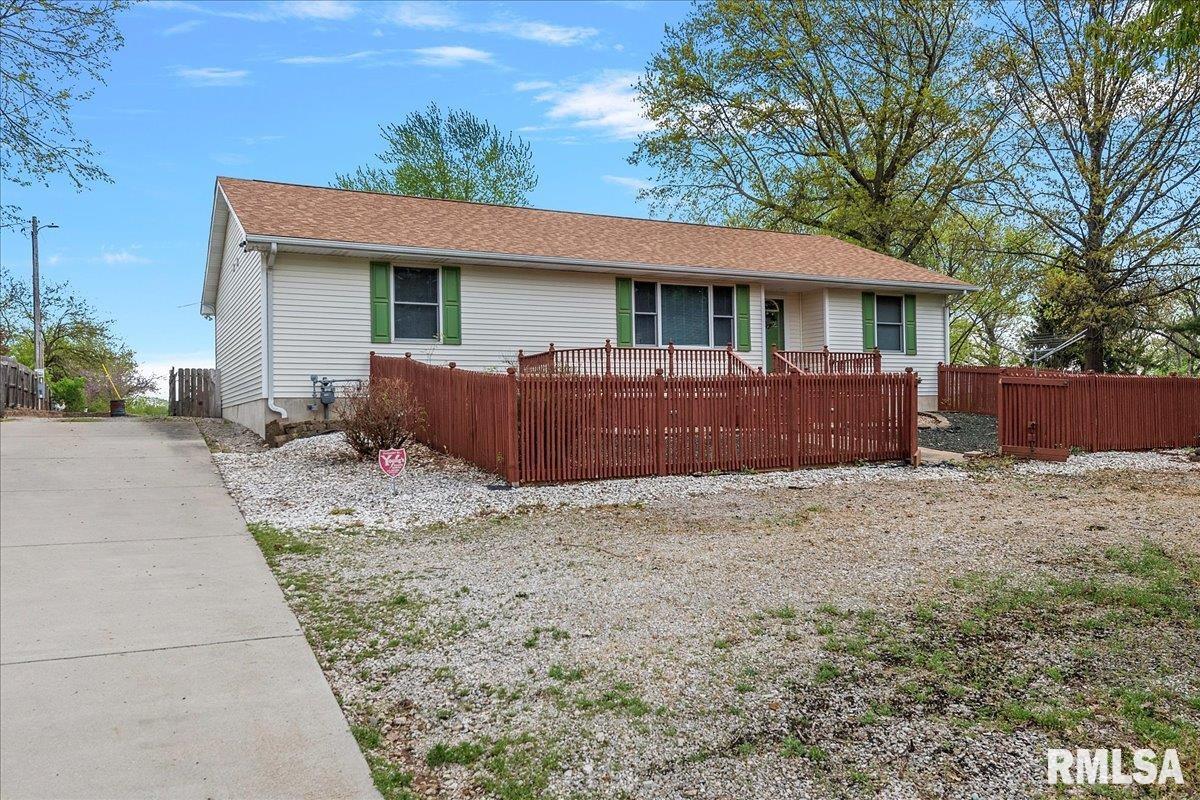 544 North Oaklane Road Springfield, IL 62707 - Photo 8 of 84