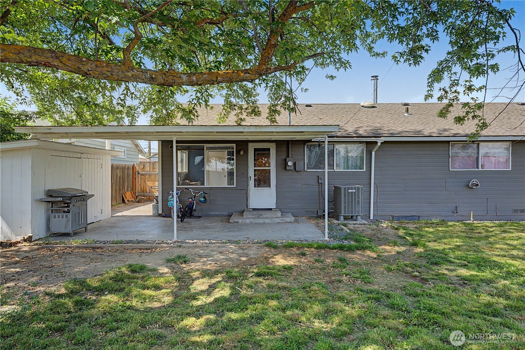 337 North Clark Road Moses Lake, WA 98837 - Photo 20 of 23