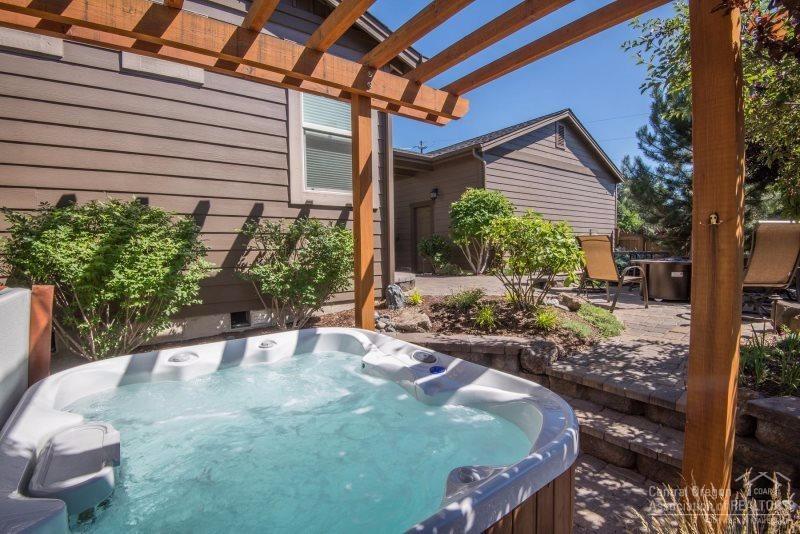 970 Southwest Vantage Point Way Bend, OR 97702 - Photo 13 of 14 Additional Photo