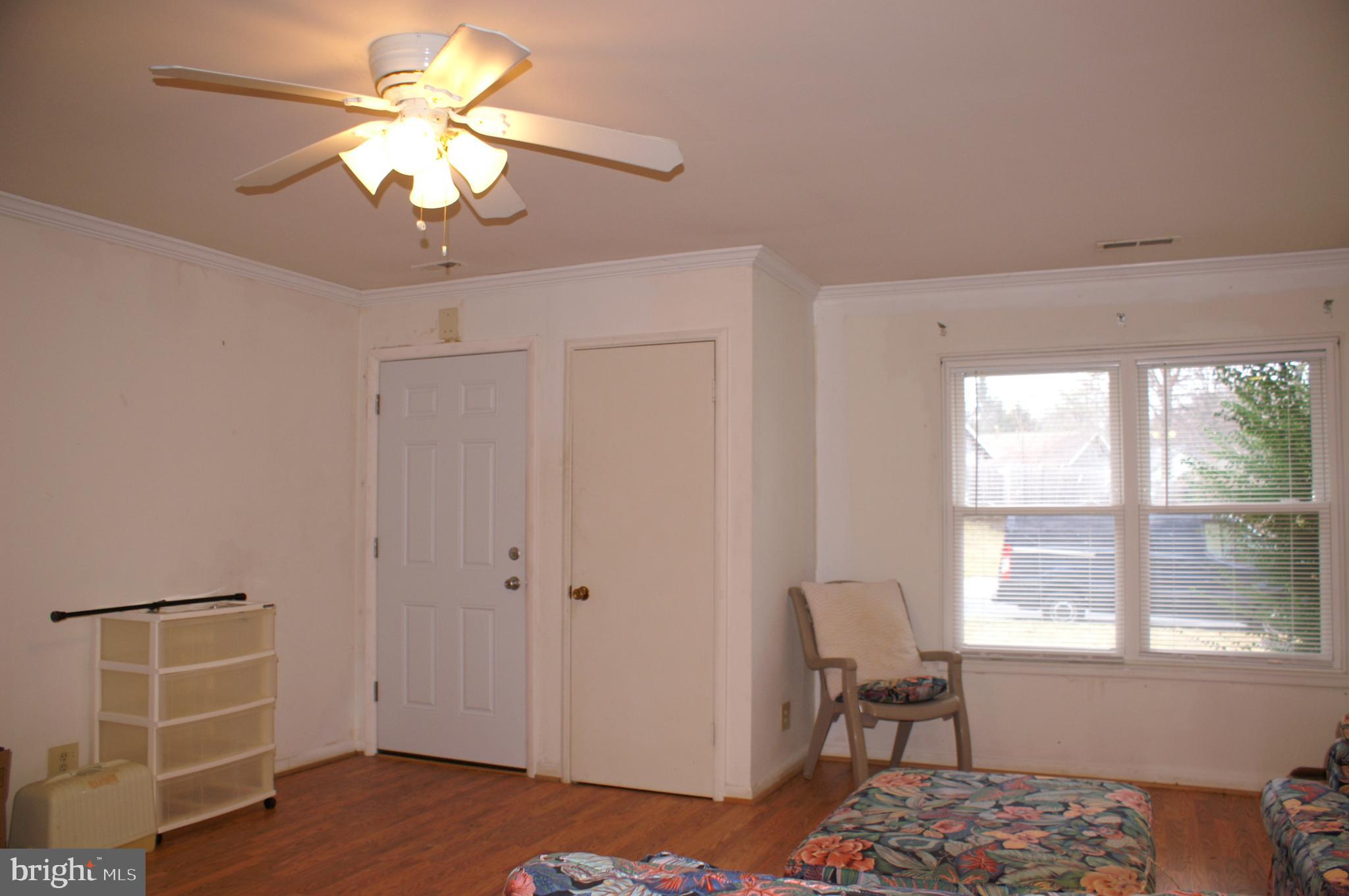 14918 Hydrus Road Silver Spring, MD 20906 - Photo 5 of 28 Gallery Image 5