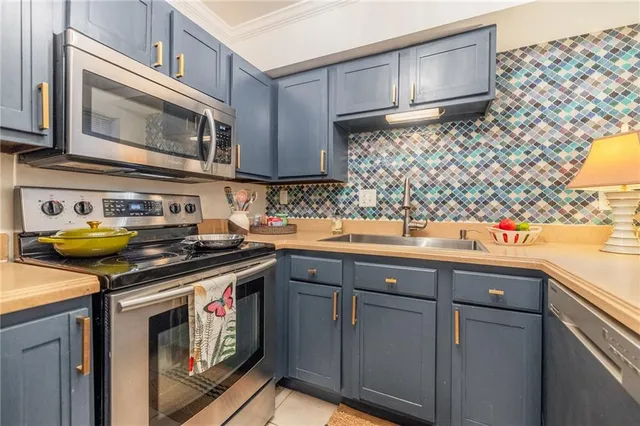 $235,000 | 1647 Briarcliff Road Northeast, Unit 9, Atlanta, GA 30306