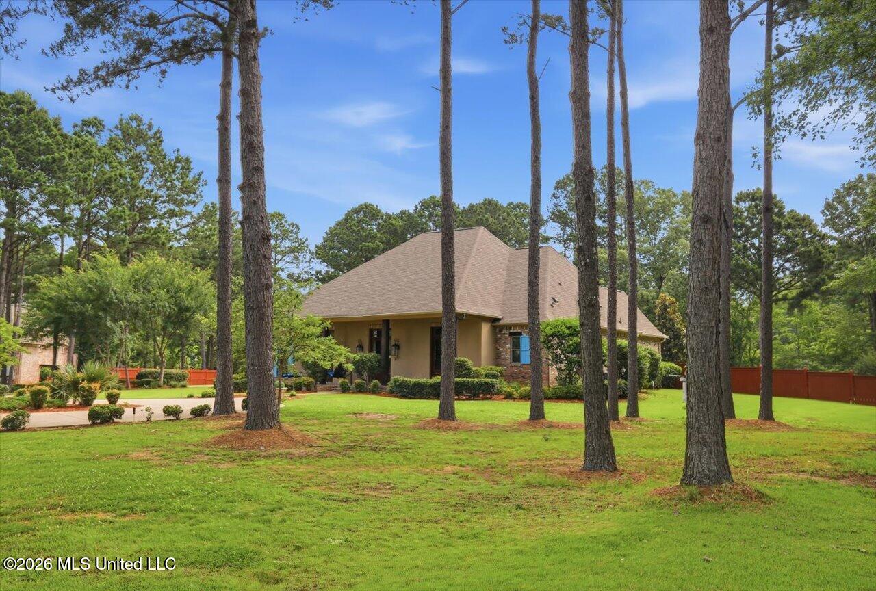 1 Eastbrooke Circle Madison, MS 39110 - Photo 105 of 127 16-1 Eastbrooke Cir _ Hometoursms.com