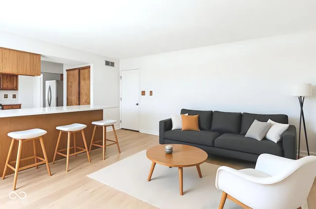 $397,500 | 14815 Wheatfield Lane, Carmel, IN 46032