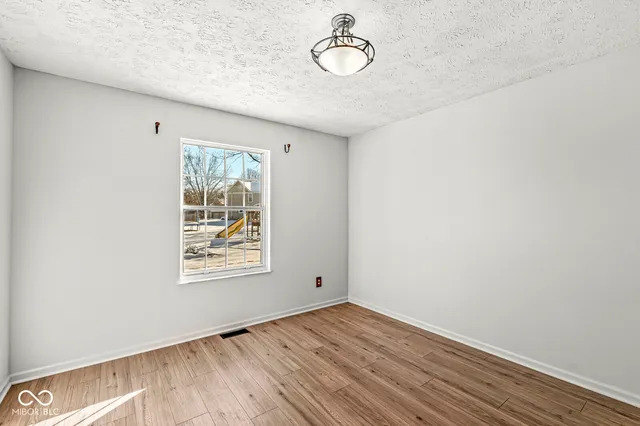 $397,500 | 14815 Wheatfield Lane, Carmel, IN 46032