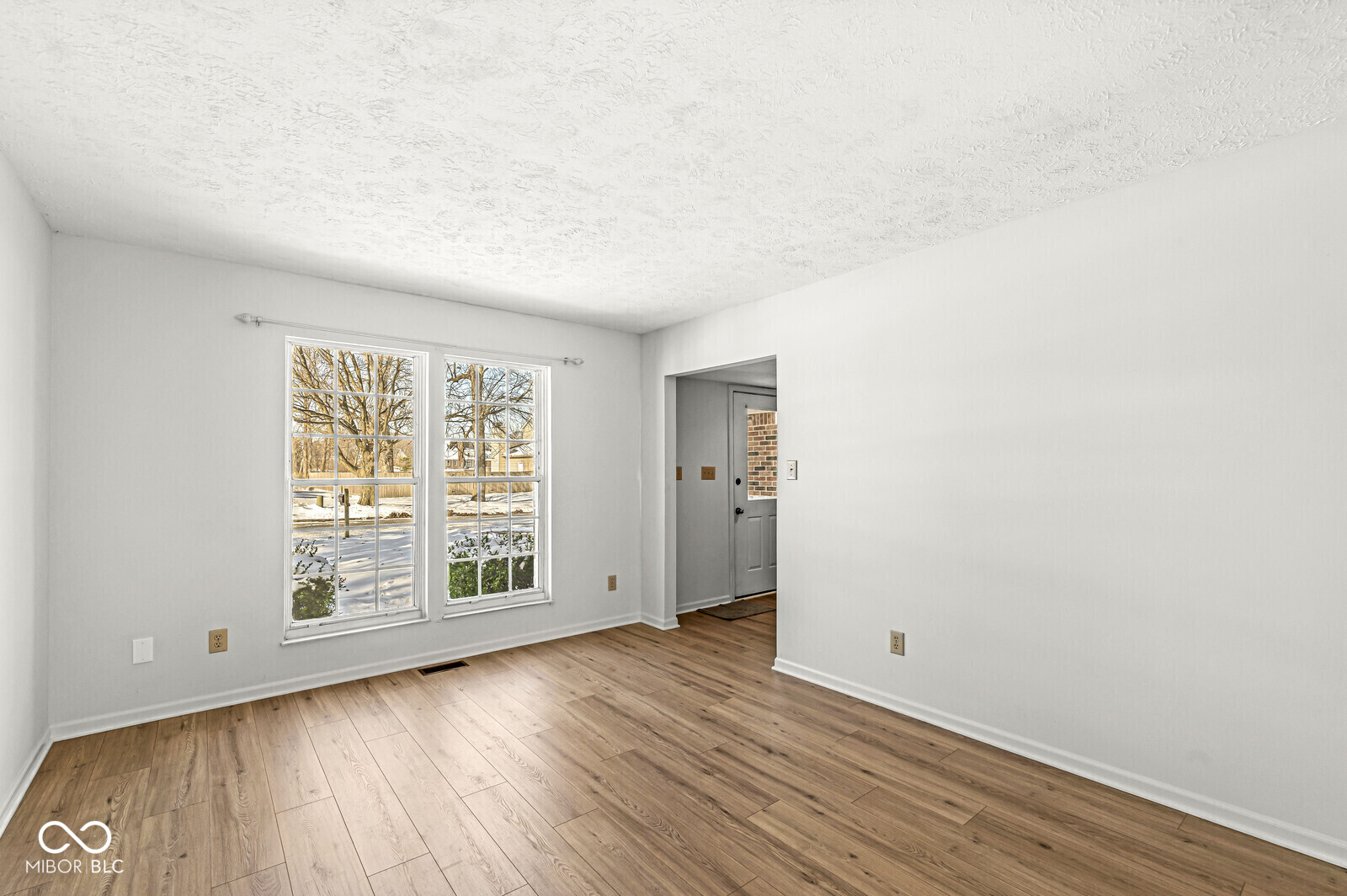 14815 Wheatfield Lane Carmel, IN 46032 - Photo 18 of 43