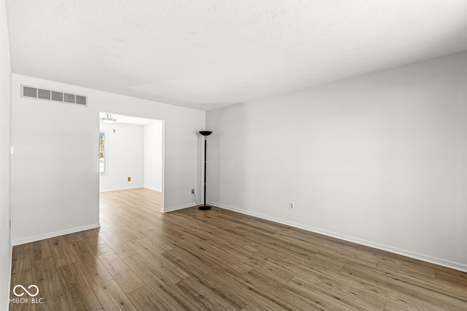 14815 Wheatfield Lane Carmel, IN 46032 - Photo 20 of 43