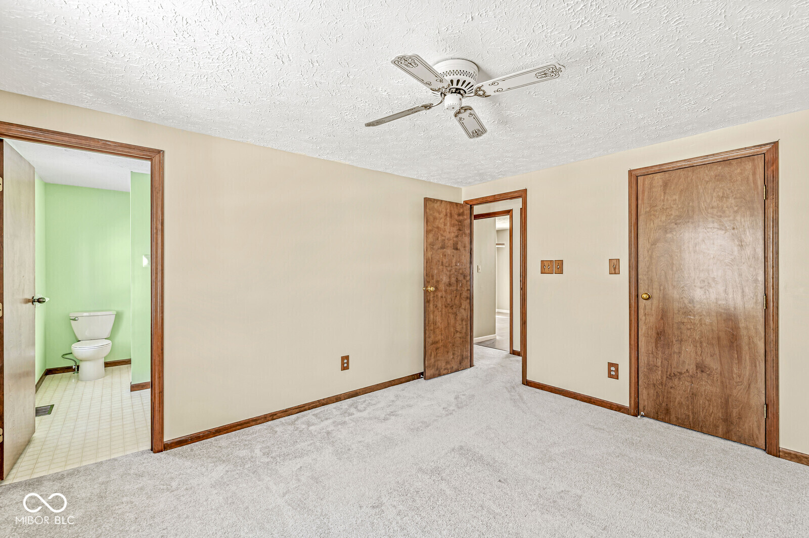 14815 Wheatfield Lane Carmel, IN 46032 - Photo 25 of 43