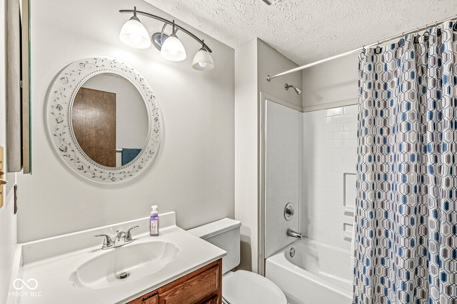 14815 Wheatfield Lane Carmel, IN 46032 - Photo 34 of 43