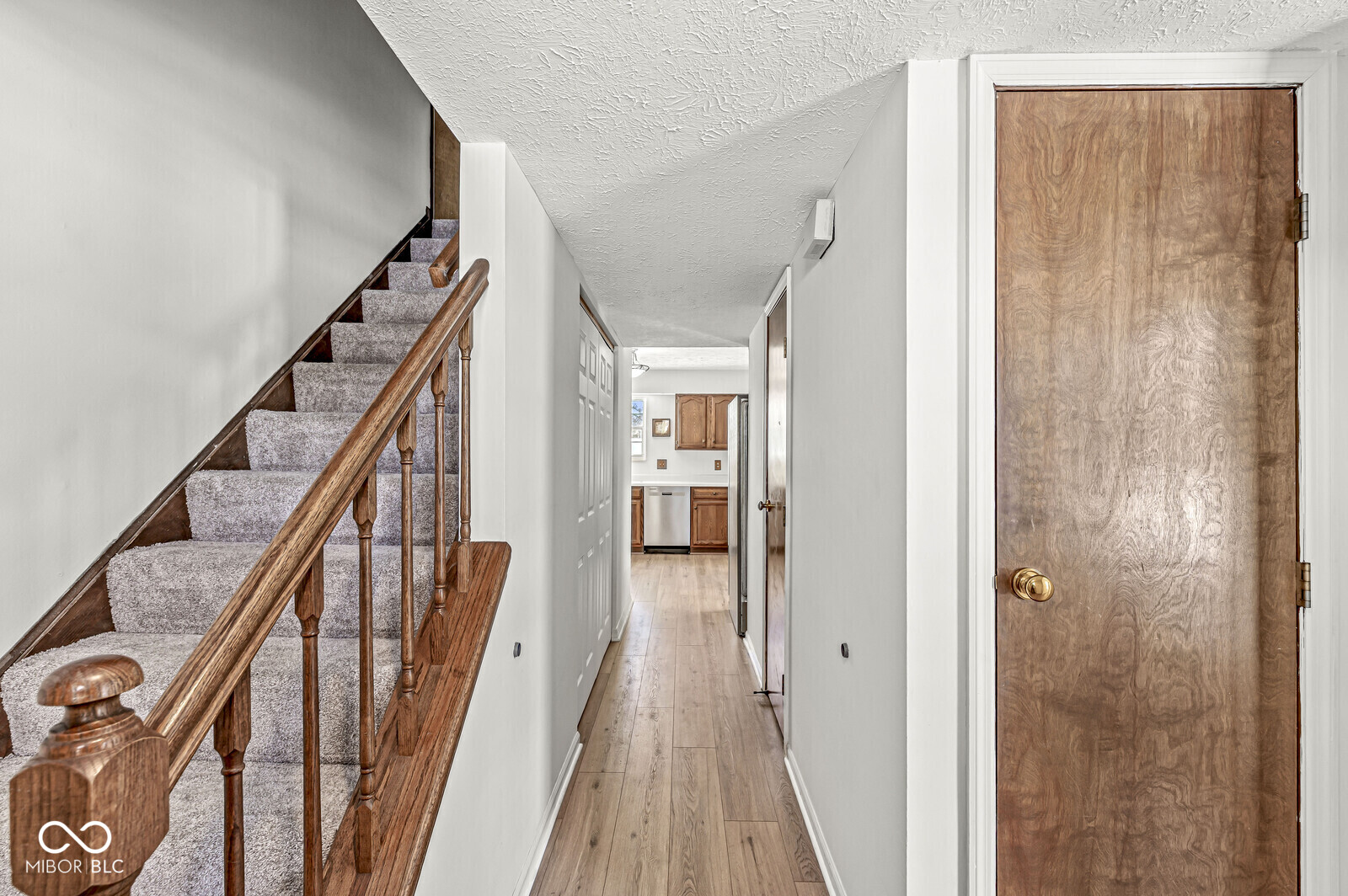 14815 Wheatfield Lane Carmel, IN 46032 - Photo 5 of 43