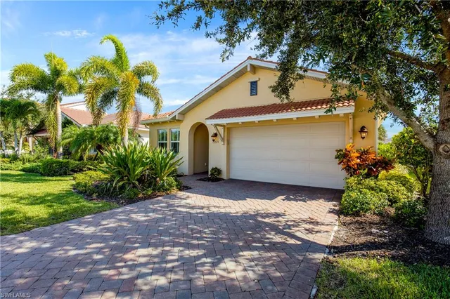 $4,100 | 13515 Cambridge Lane, Naples, FL 34109