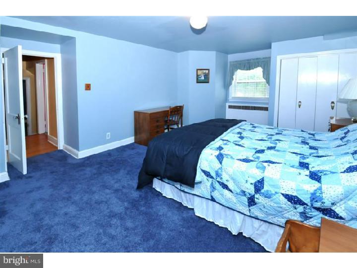 768 Brooke Road Glenside, PA 19038 - Photo 13 of 22 Master Bedroom