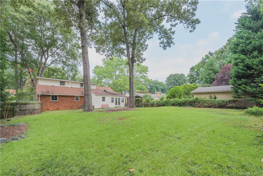 5423 Londonderry Road Charlotte, NC 28210 - Photo 15 of 16 a view of a back yard