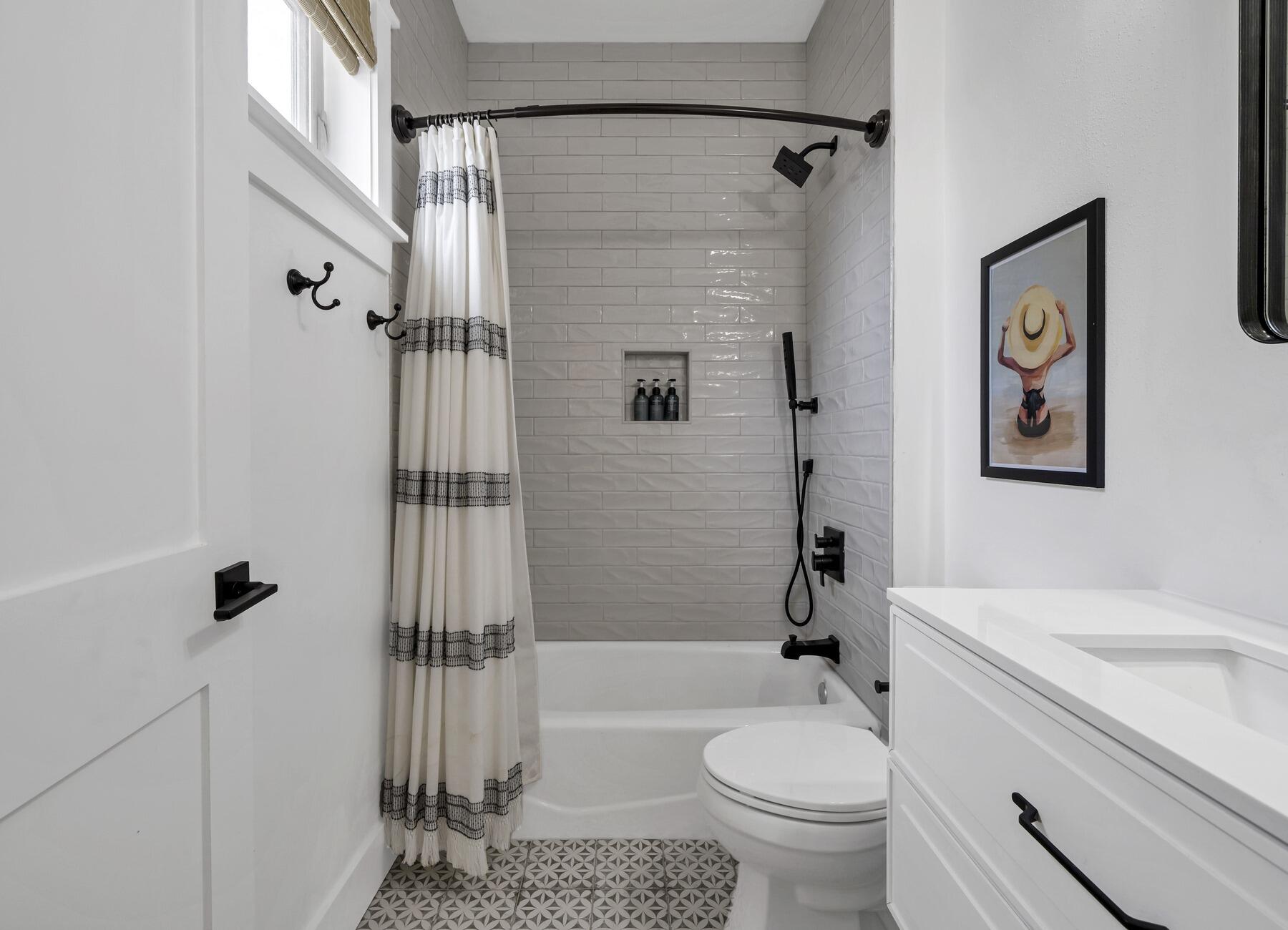 172 Baird Road Santa Rosa Beach, FL 32459 - Photo 26 of 46 a bathroom with a sink toilet and shower