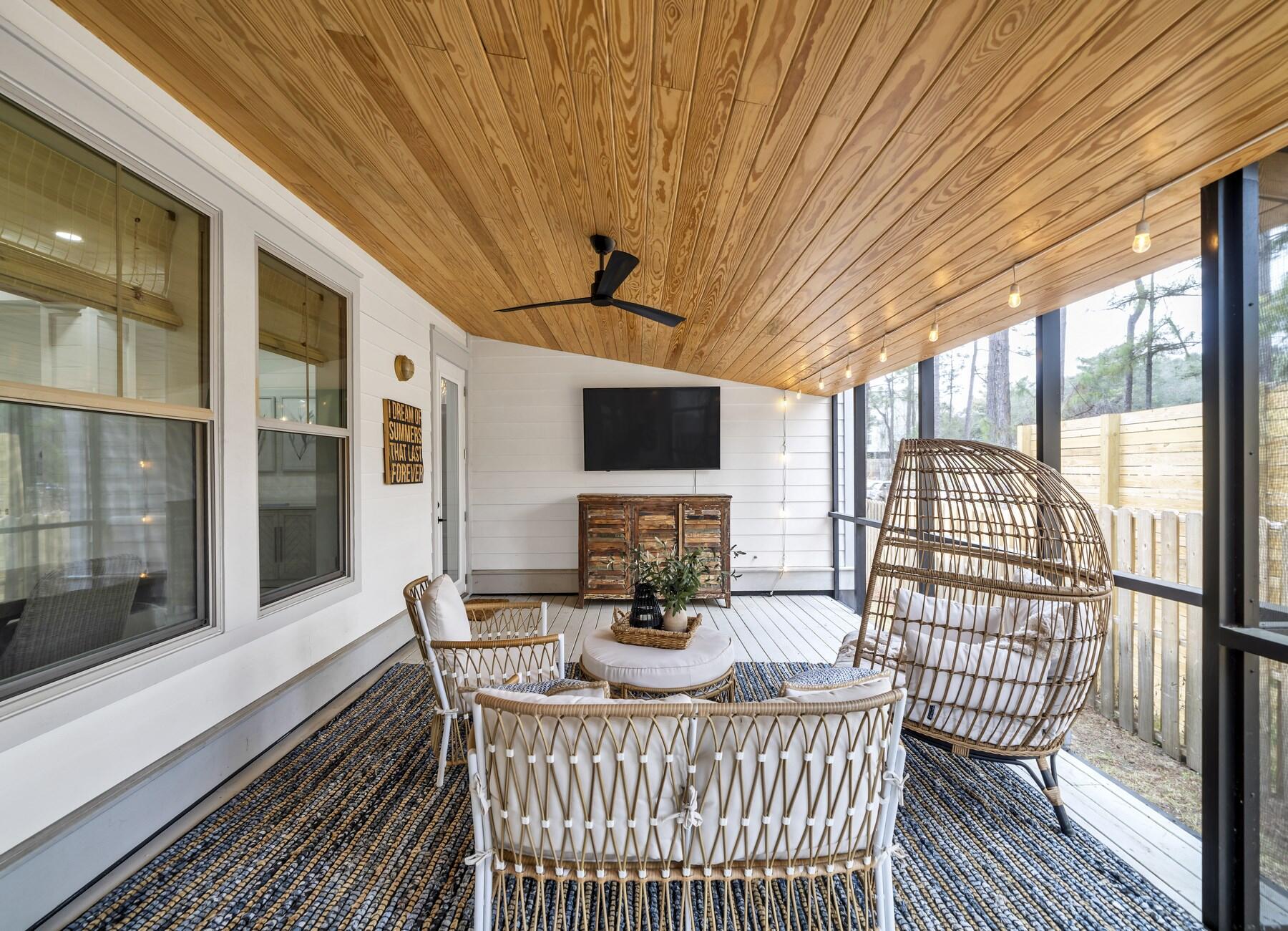 172 Baird Road Santa Rosa Beach, FL 32459 - Photo 30 of 46 a dining room with furniture