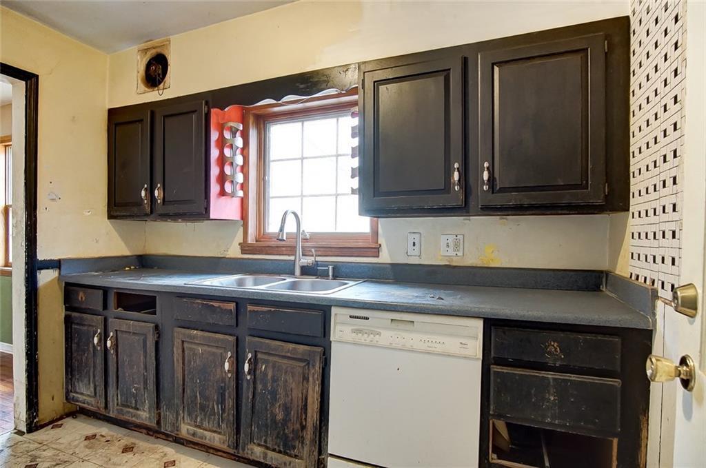 101 North Bromfield Road Dayton, OH 45429 - Photo 10 of 21