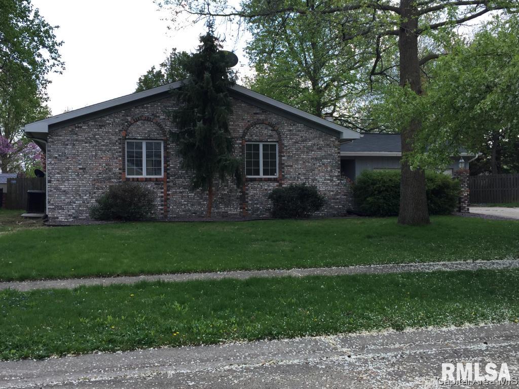 106 Tamarisk Drive Springfield, IL 62704 - Photo 1 of 2 Gallery Image 1