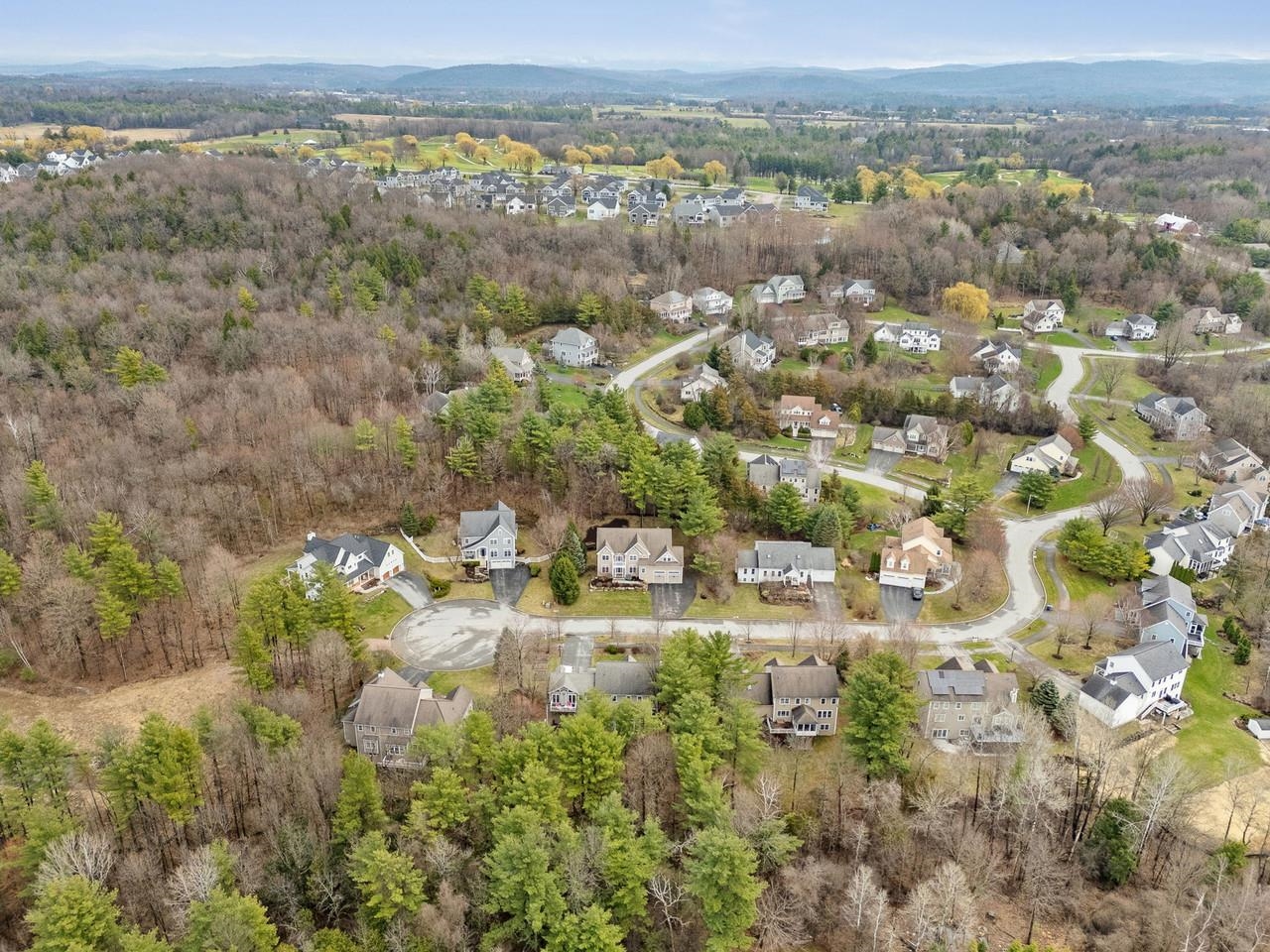 206 Hawley Road Shelburne, VT 05482 - Photo 2 of 55