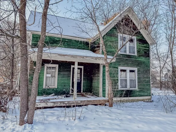 $750,000 | 1351 County Road 83, Maple Plain, MN 55359