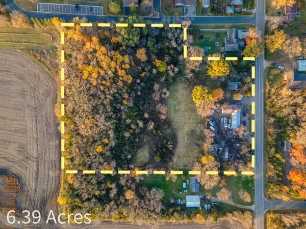 $750,000 | 1351 County Road 83, Maple Plain, MN 55359