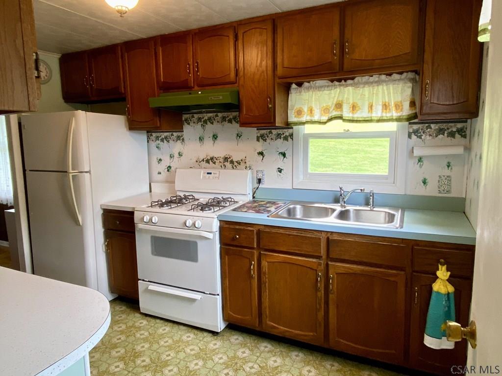 2058 Frankstown Road Johnstown, PA 15902 - Photo 20 of 63