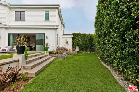$3,349,000 | 8227 Stewart Avenue, Los Angeles, CA 90045