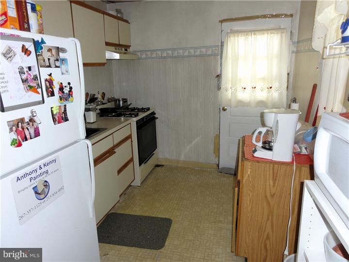 6239 Addison Street Philadelphia, PA 19143 - Photo 3 of 9 Kitchen