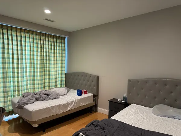 $5,900 | 323 Boylston Street, Unit 301, Brookline, MA 02445