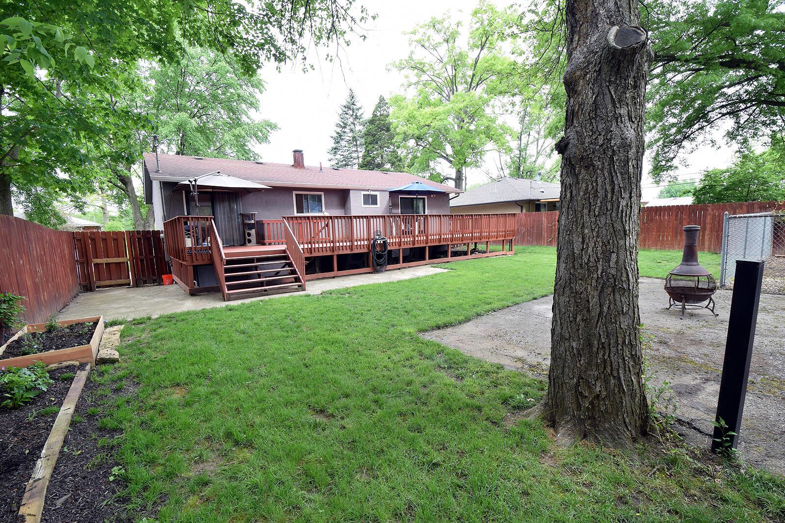 4482 Sandy Lane Road Columbus, OH 43224 - Photo 39 of 47 40 View From Backyard