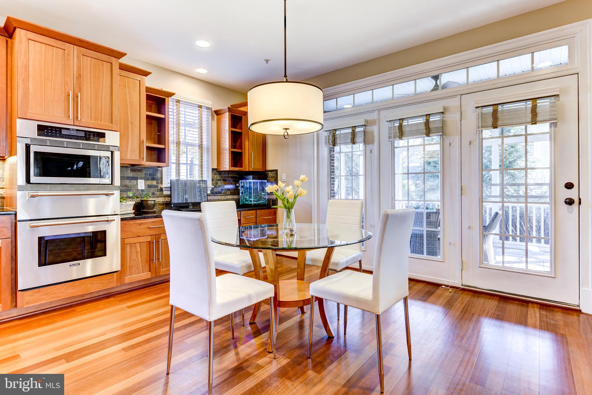 8603 Rayburn Road Bethesda, MD 20817 - Photo 18 of 67 Breakfast room with adjoining screened-in porch