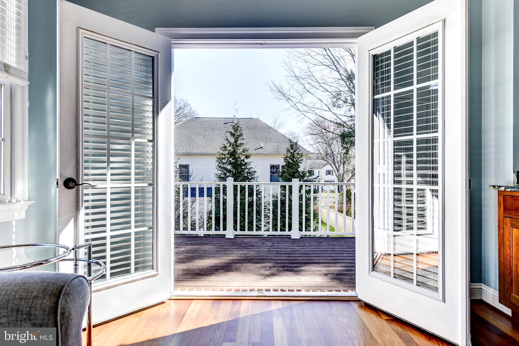 8603 Rayburn Road Bethesda, MD 20817 - Photo 29 of 67 Owner's suite with balcony