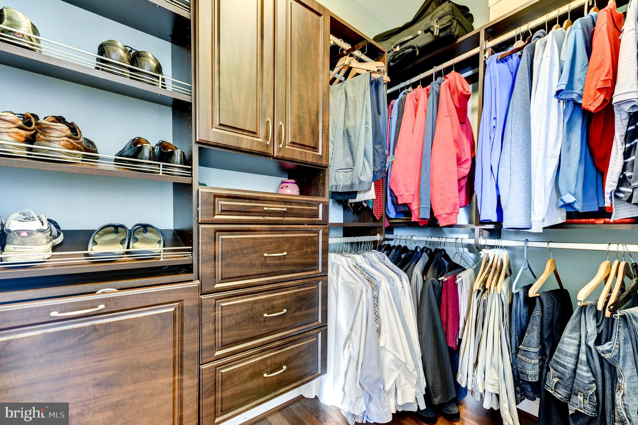 8603 Rayburn Road Bethesda, MD 20817 - Photo 40 of 67 Walk-in closet (second) in Owner's suite