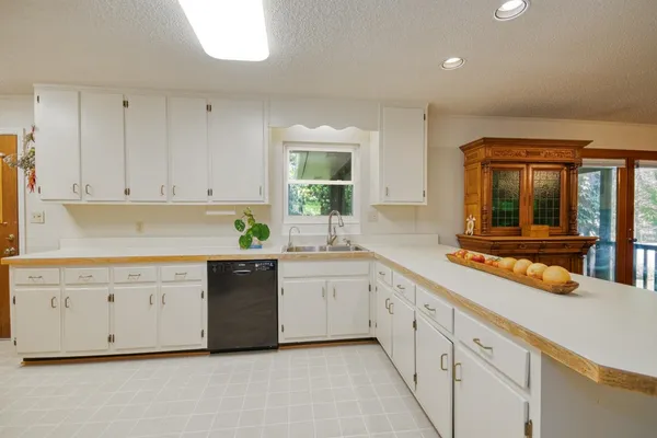 $335,000 | 2399 Clara Kee Boulevard, Tallahassee, FL 32303