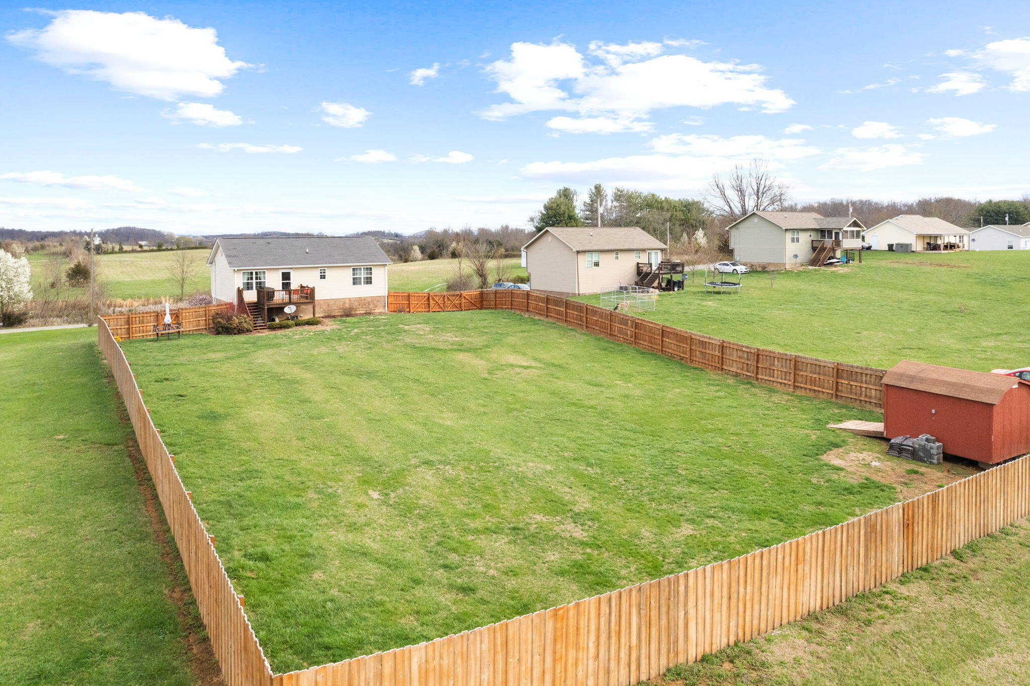 615 Painter Road Fall Branch, TN 37656 - Photo 26 of 28 26-web-or-mls-DJI_0498