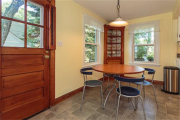 194 Overlook Road Arlington, MA 02474 - Photo 4 of 16
