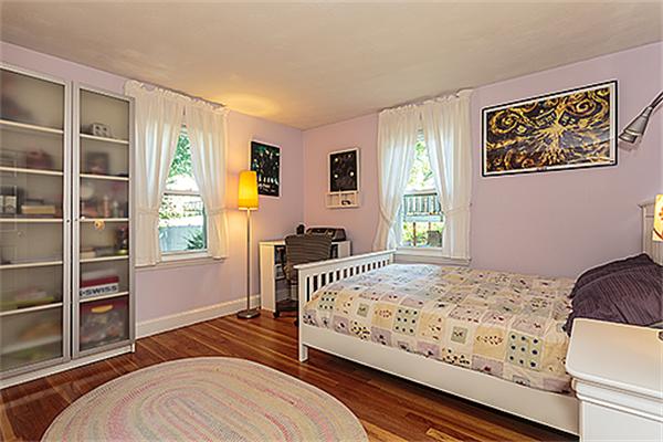 194 Overlook Road Arlington, MA 02474 - Photo 8 of 16