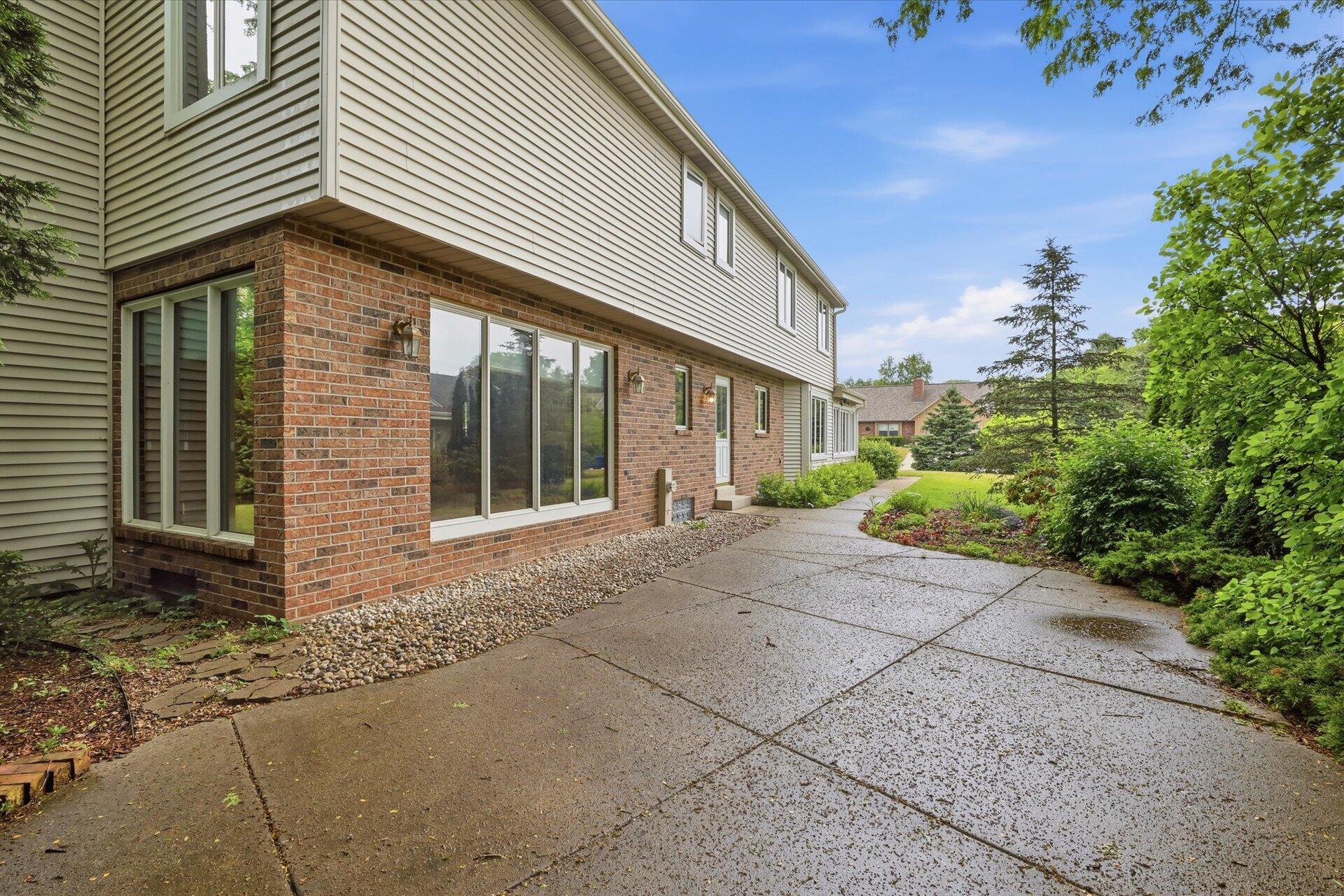4100 South 119th Street Greenfield, WI 53228 - Photo 17 of 31 Patio is large and very private.