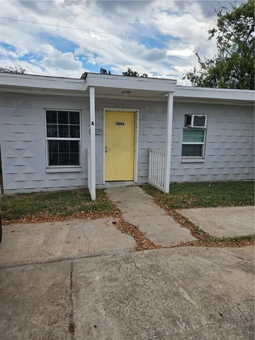 $700 | 309 A Foch Street, Bryan, TX 77801
