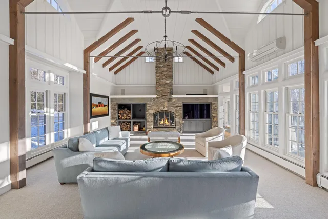 $3,075,000 | 67 High Meadow Road, Winhall, VT 05340