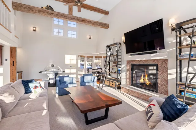 $3,075,000 | 67 High Meadow Road, Winhall, VT 05340